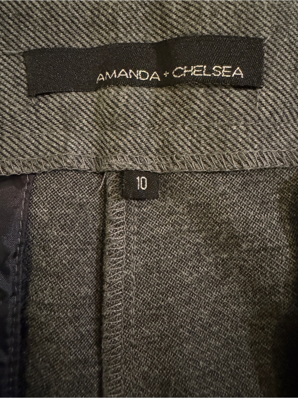 Amanda + Chelsea Women’s Gray Pants - Size 10